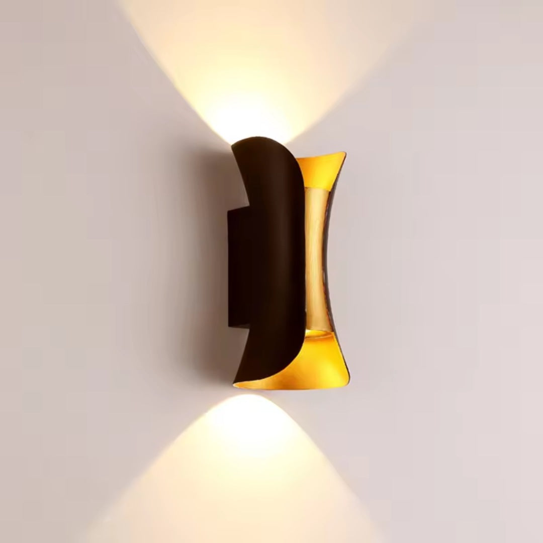 Solara Outdoor Sconce – Modern Waterproof LED Wall Light for Home